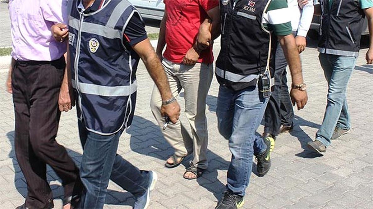 Osmaniye Merkezli Fetö/pdy Operasyonu: 23 Gözaltı