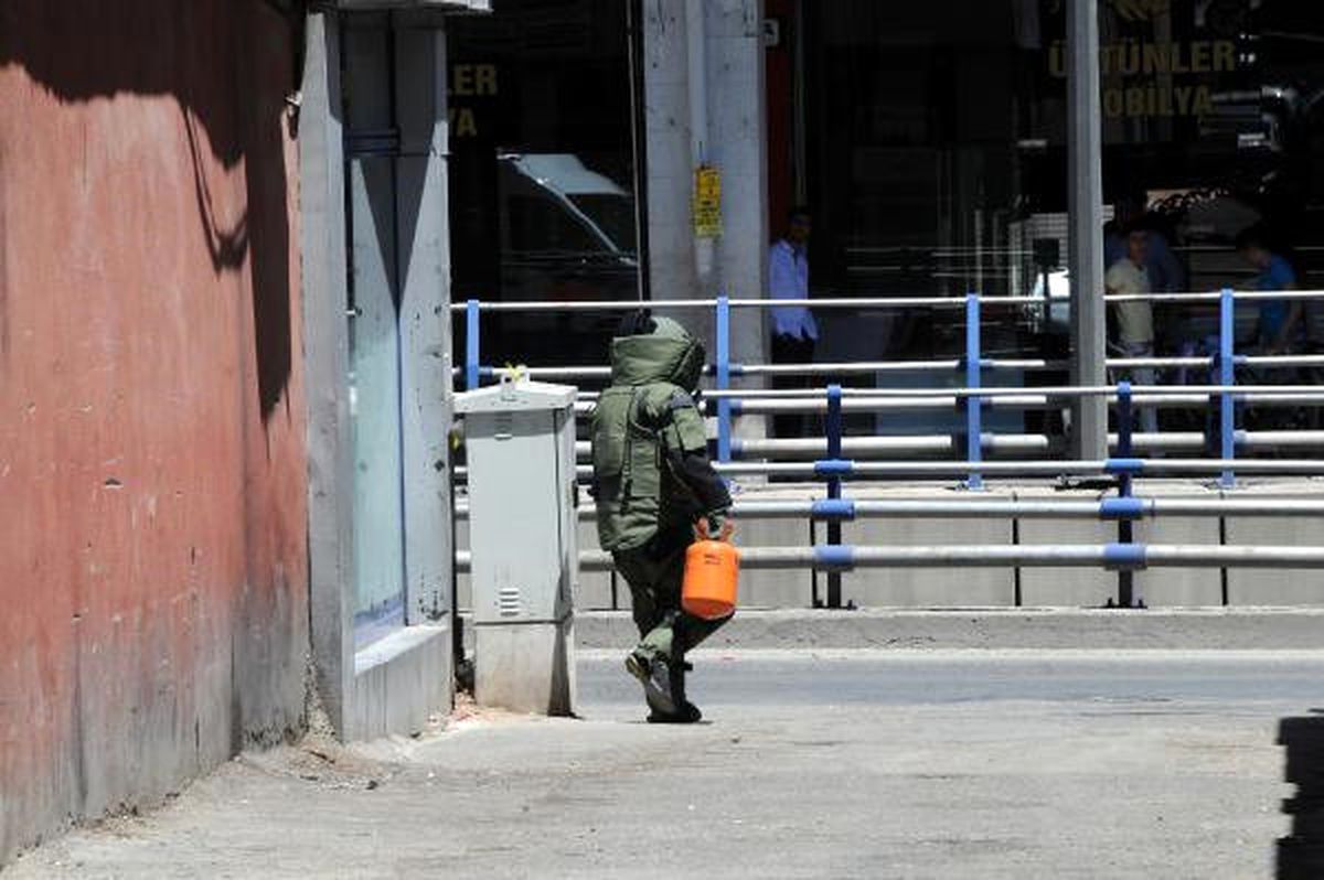 Sokağa Bırakılan Tüp, Bomba Paniğine Neden Oldu