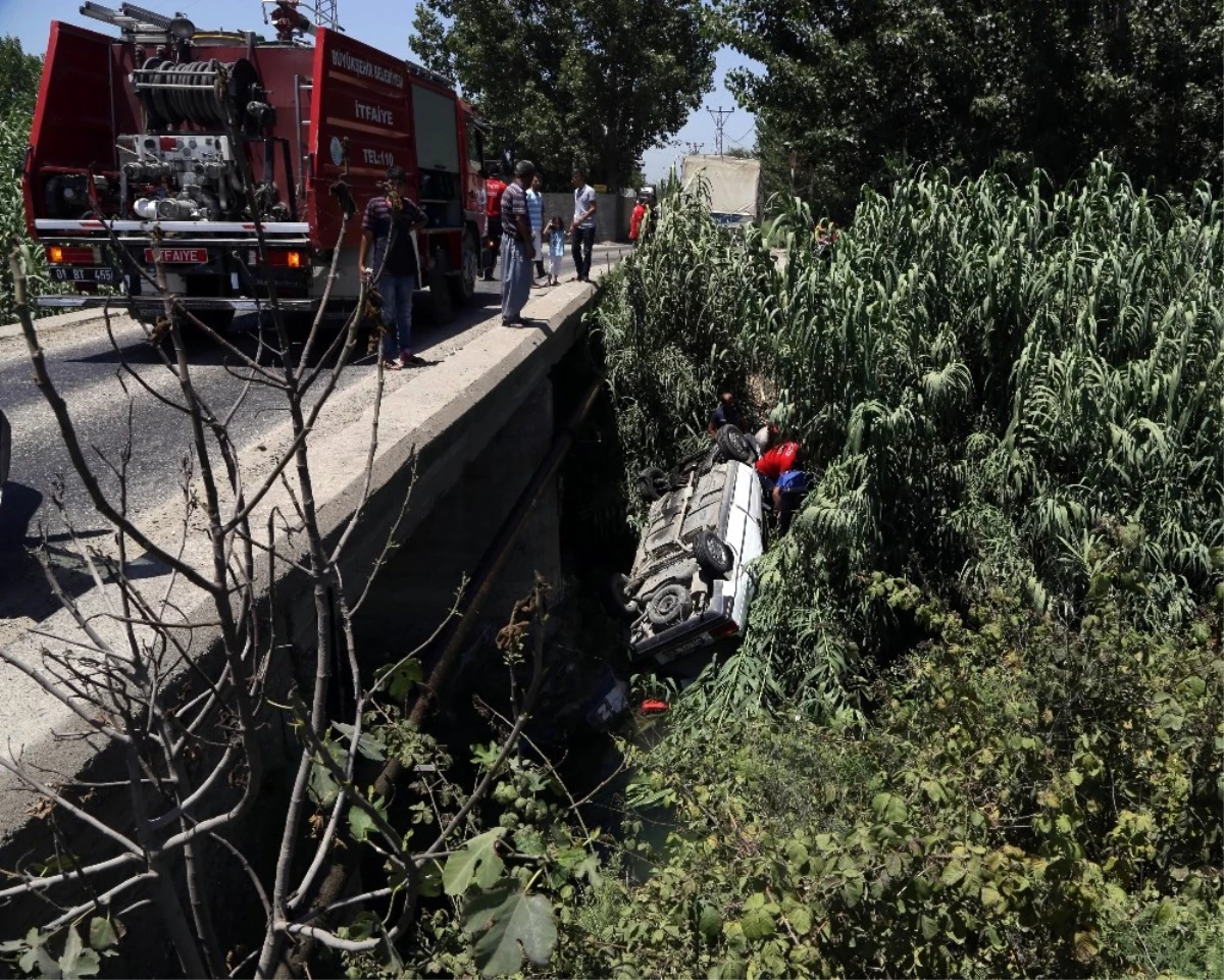 Adana\'da Trafik Kazası: 3 Yaralı