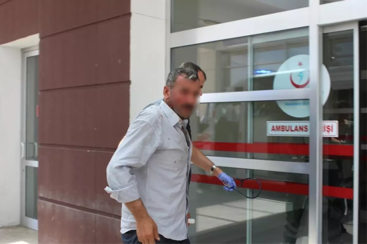 Adıyaman\'da Bir Şahıs Baba ve Erkek Kardeşini Darp Etti