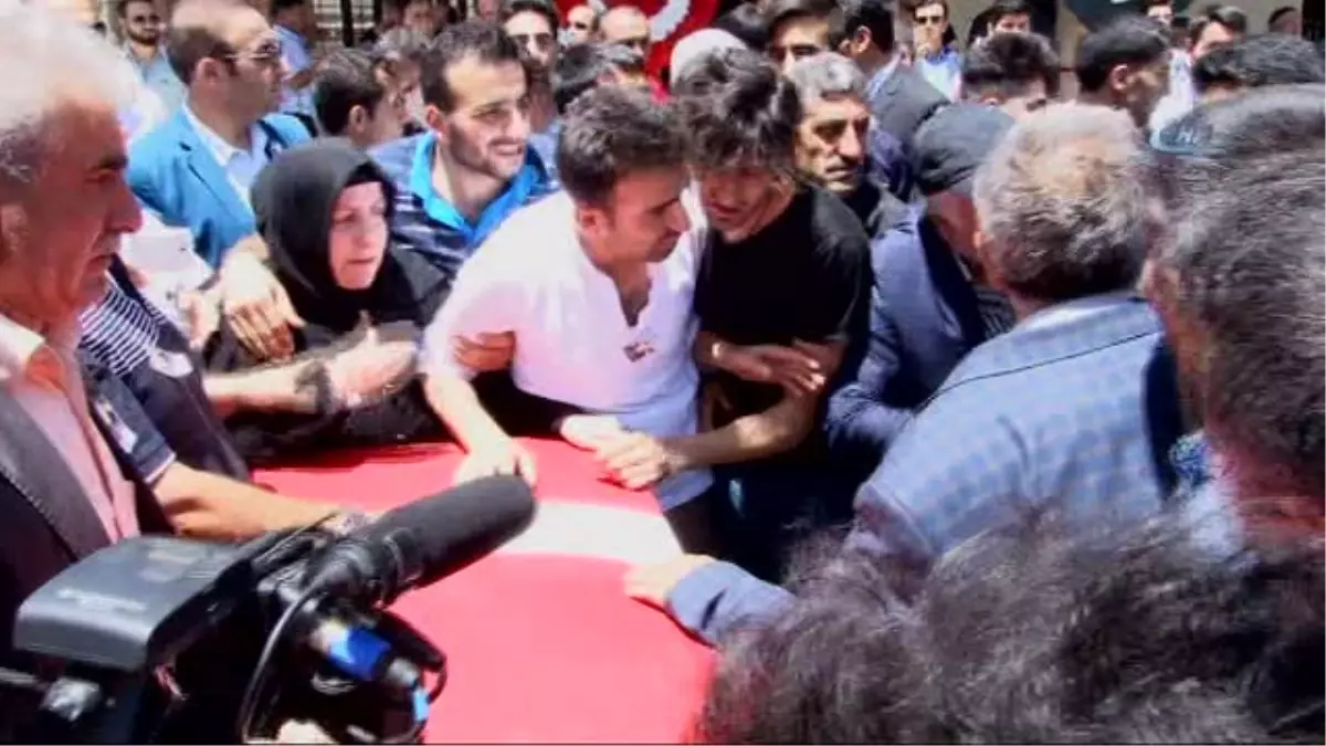 Ak Partili Başkan Yardımcısı Aydın Ahi İçin Cenaze Töreni Düzenlendi