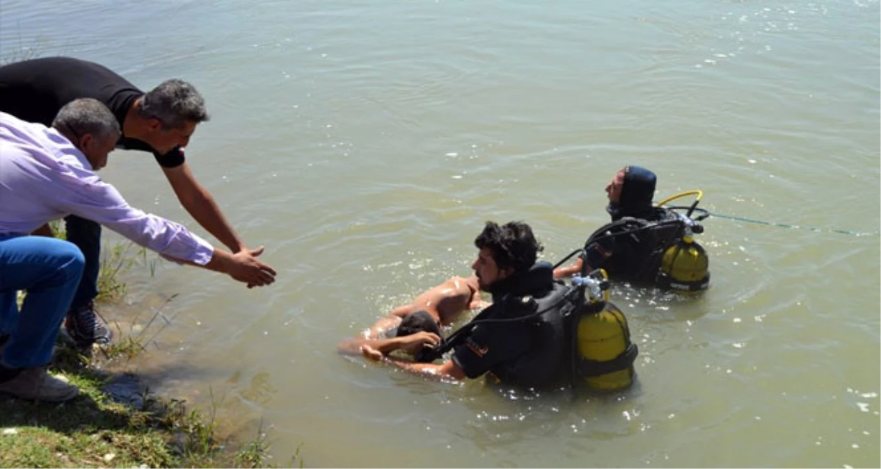 Baraj Gölünde Dün Kaybolan Gencin Cesedine Ulaşıldı