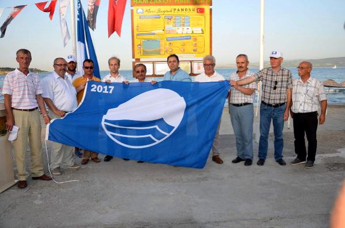 Gelibolu Hamzakoy Plajı\'na Mavi Bayrak