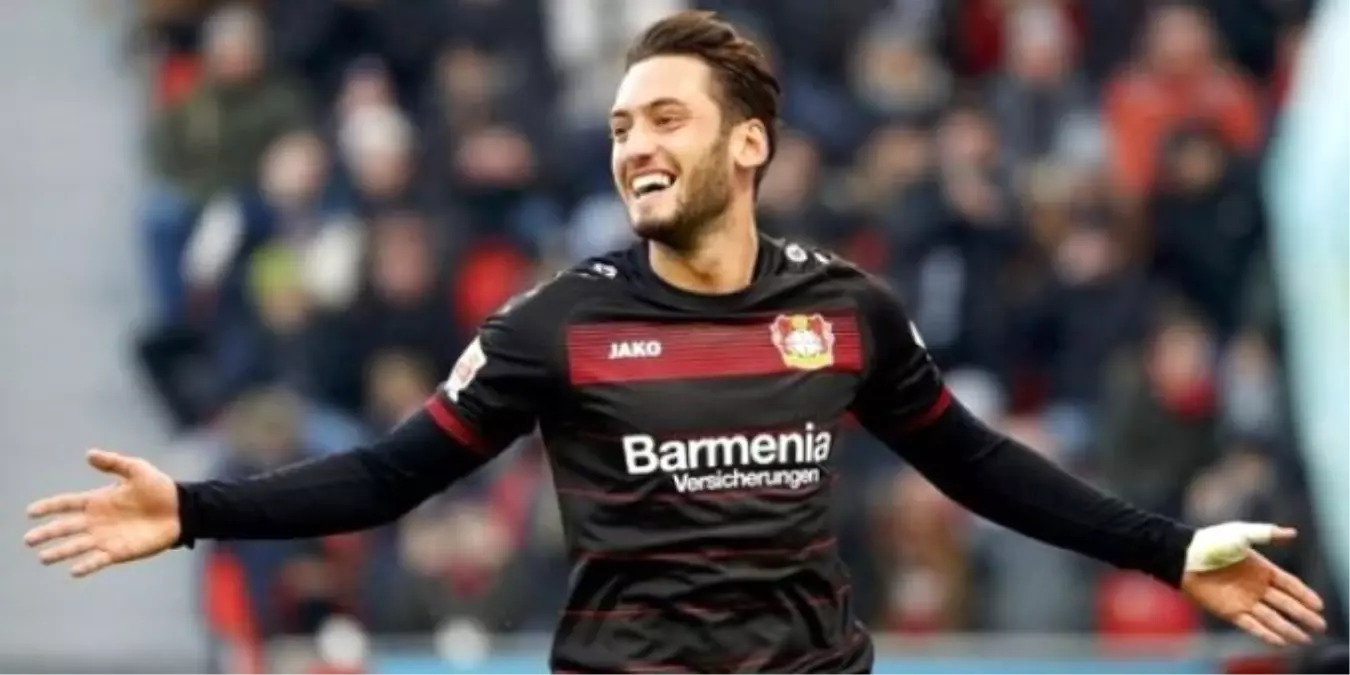 Hakan Çalhanoğlu Milan\'a Transfer Oluyor