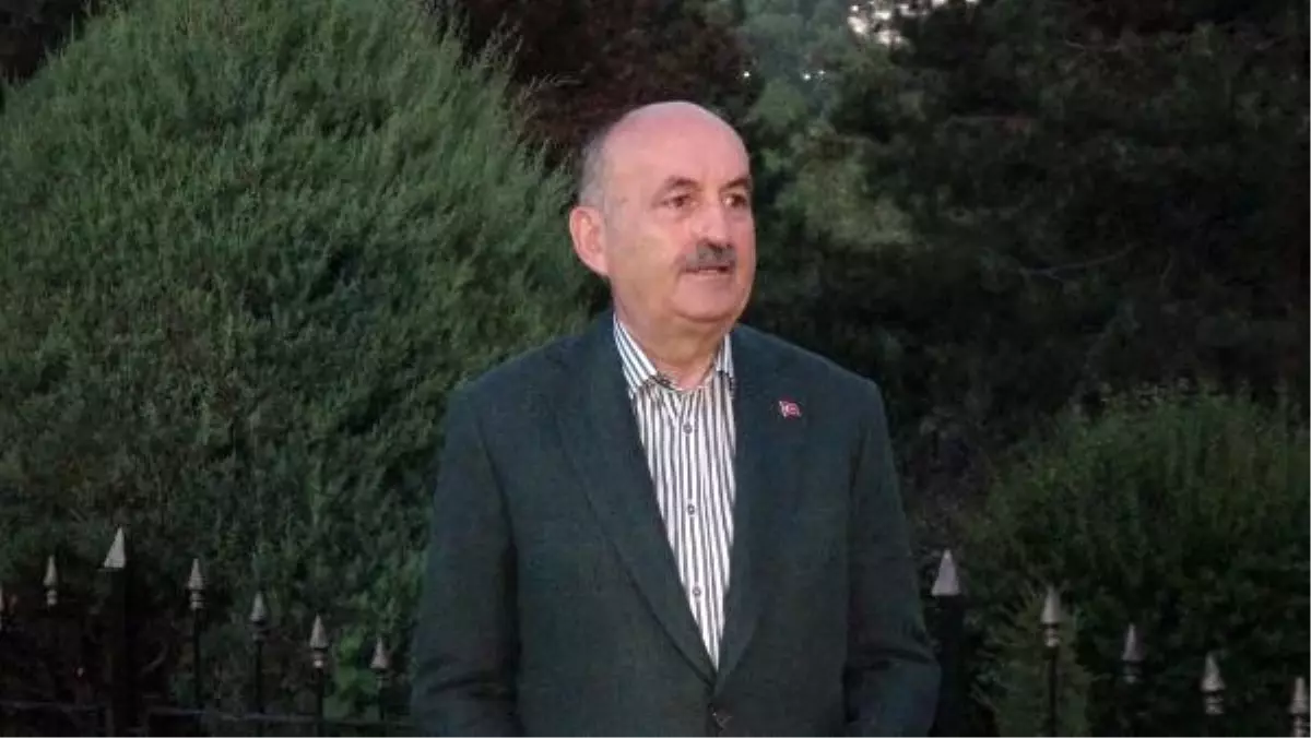 Müezzinoğlu: Kamu İşçilerinde Anlaşma Sağlandı, İmza Yarın Atılacak