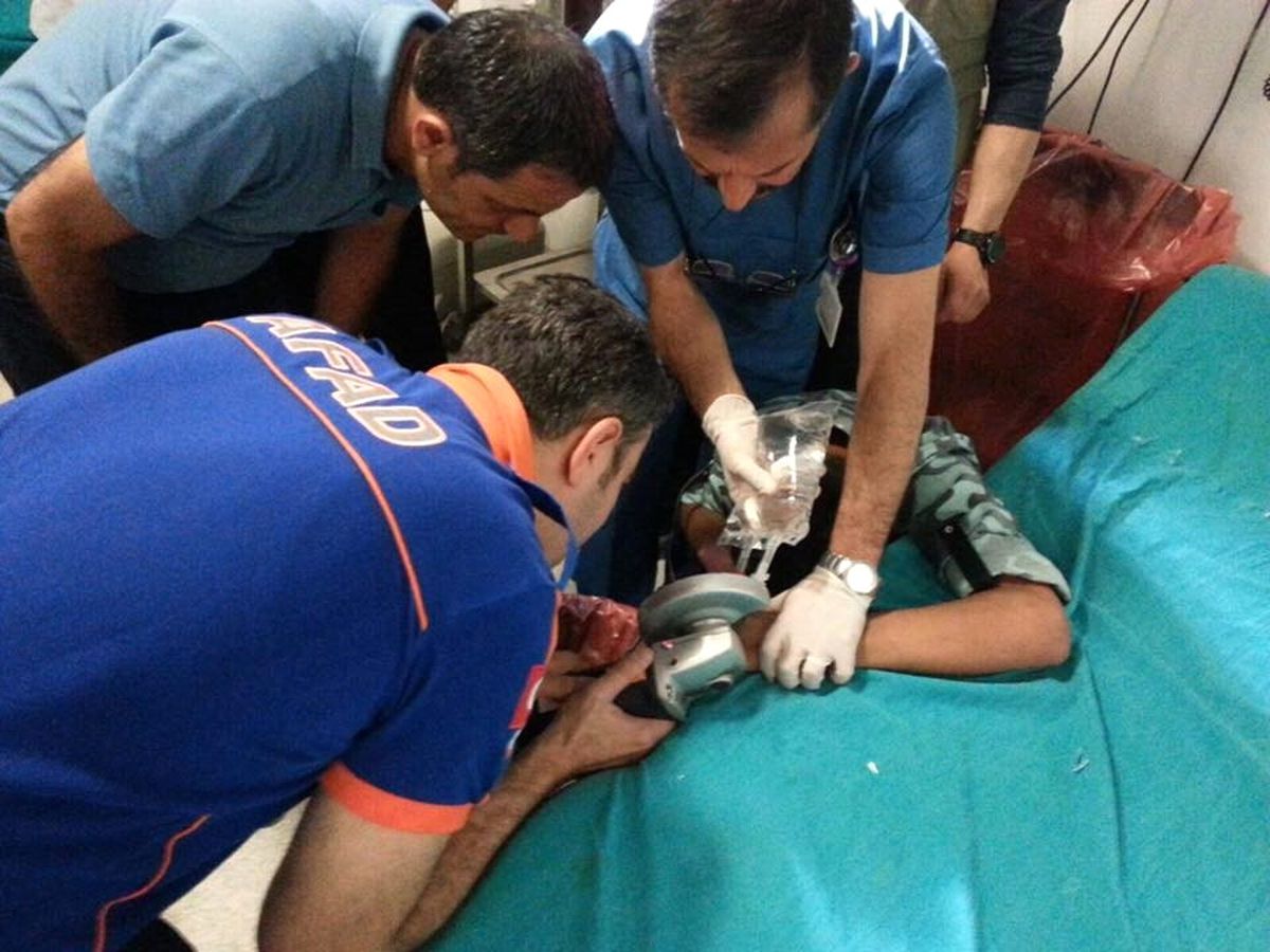 Van\'da Parmağına Yüzük Sıkışan Gencin İmdadına Afad Ekipleri Yetişti