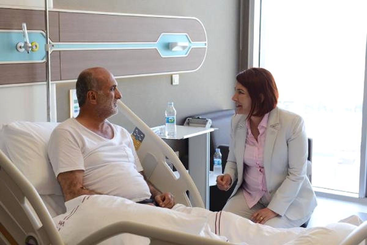 Adalet Yürüyüşü\'nde Düşen CHP\'li Tekin Bingöl: 3 Kilometre Yürüdüm Gözüm Karardı