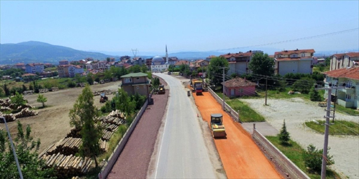 Başiskele\'de Yollar Genişletiliyor
