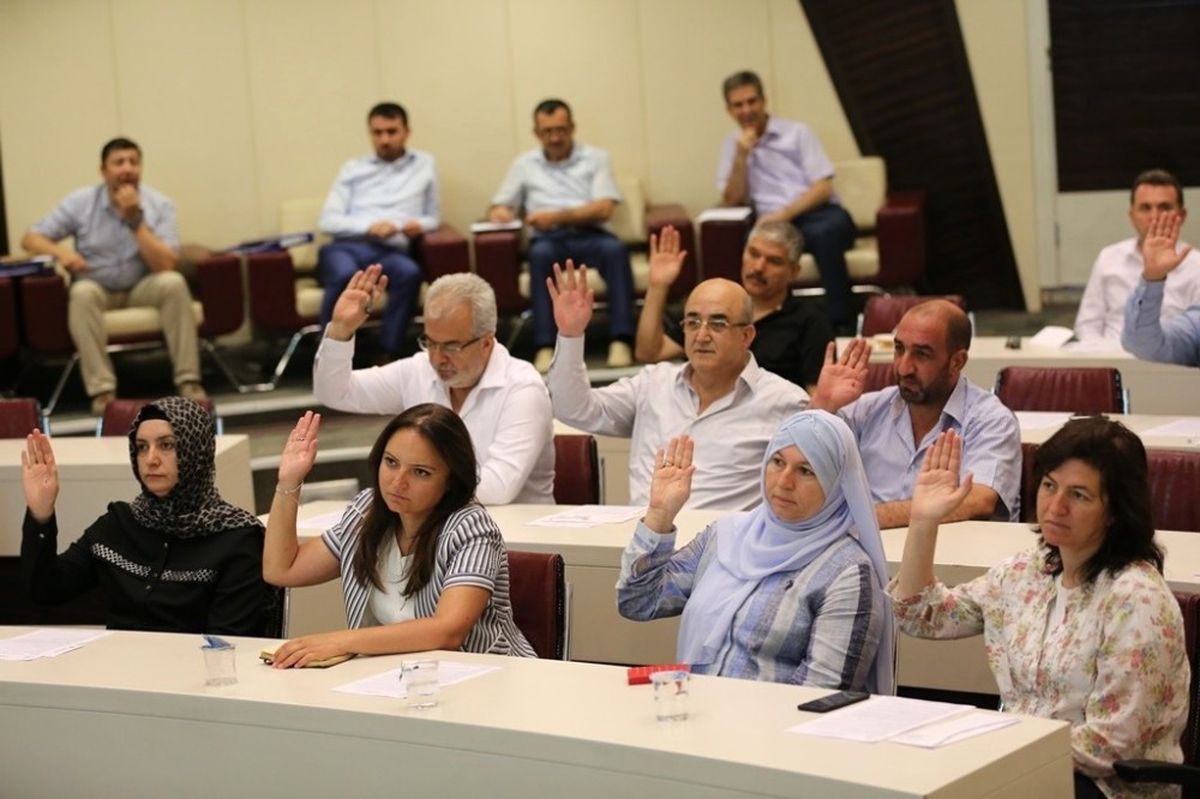Başkan Çolakbayrakdar, Kocasinan Meclisi\'nde Kentsel Dönüşümü Anlattı