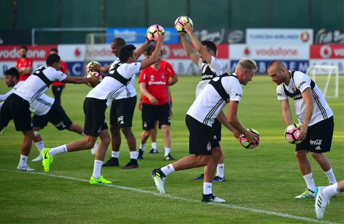 Beşiktaş, Yeni Sezon Hazırlıklarını Sürdürdü