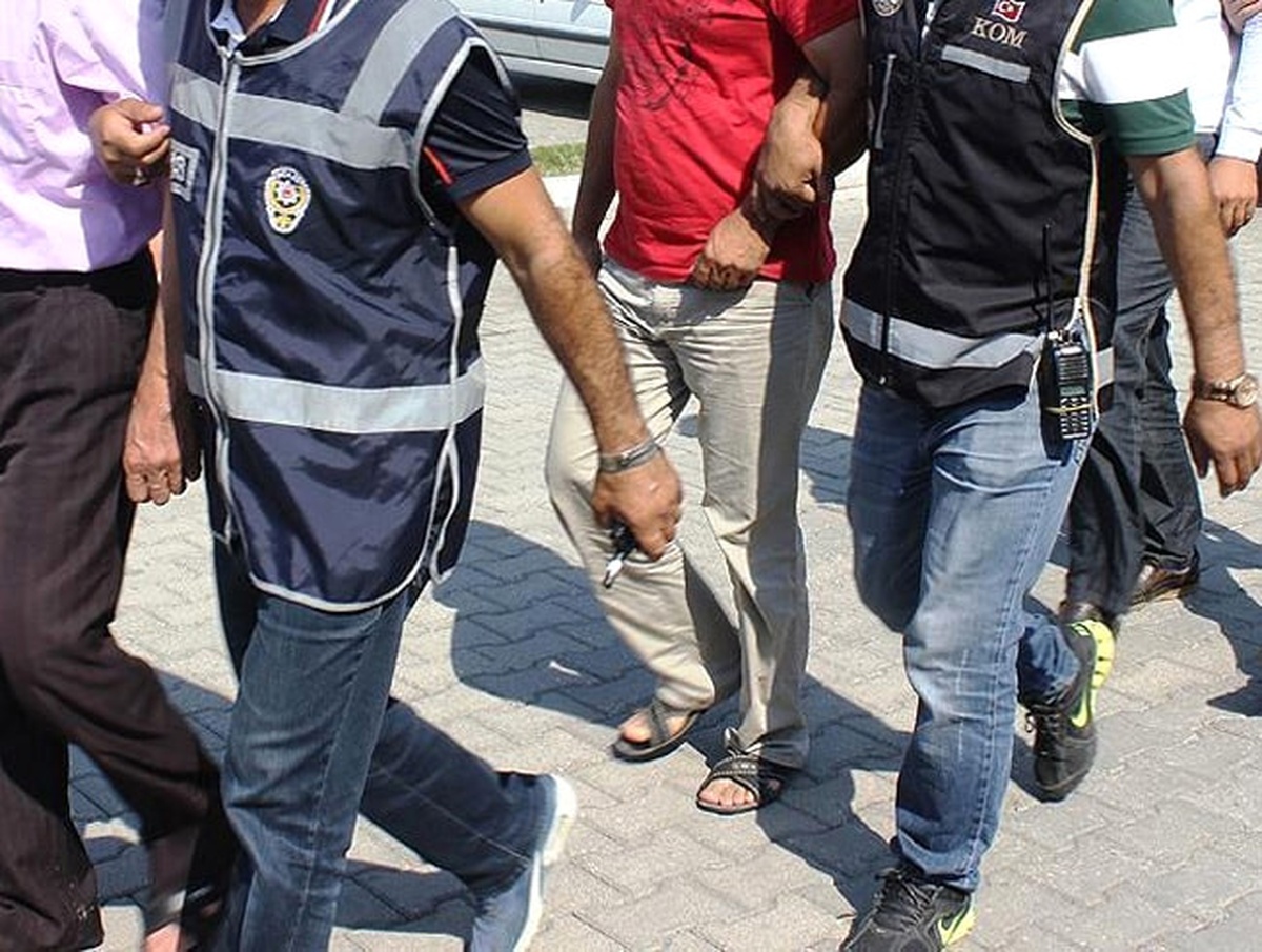 Cezaevinden Firar Eden İki Hükümlü, 3 Saat Sonra Yakalandı