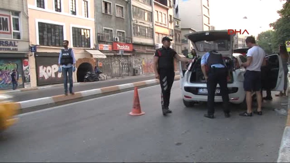 Ek Görüntülerle Geniş Haber) İstanbul\'da \'Yeditepe Huzur\' Denetimi
