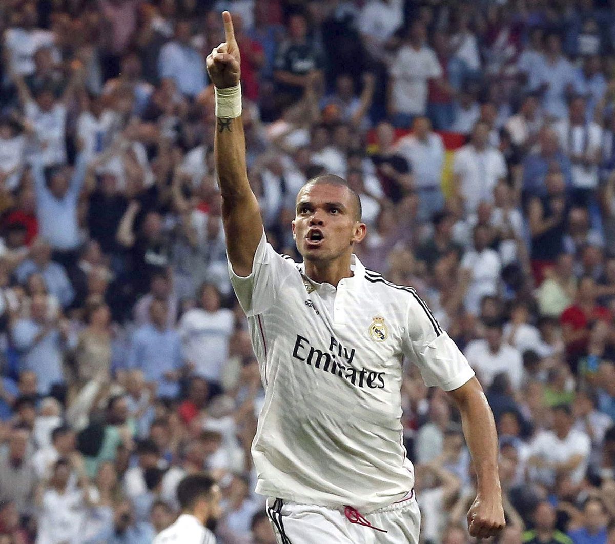 Fenerbahçe\'den Pepe Atağı