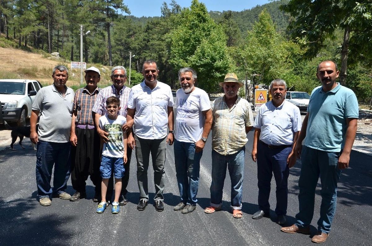 Gedevet Yayla Yoluna Sıcak Asfalt