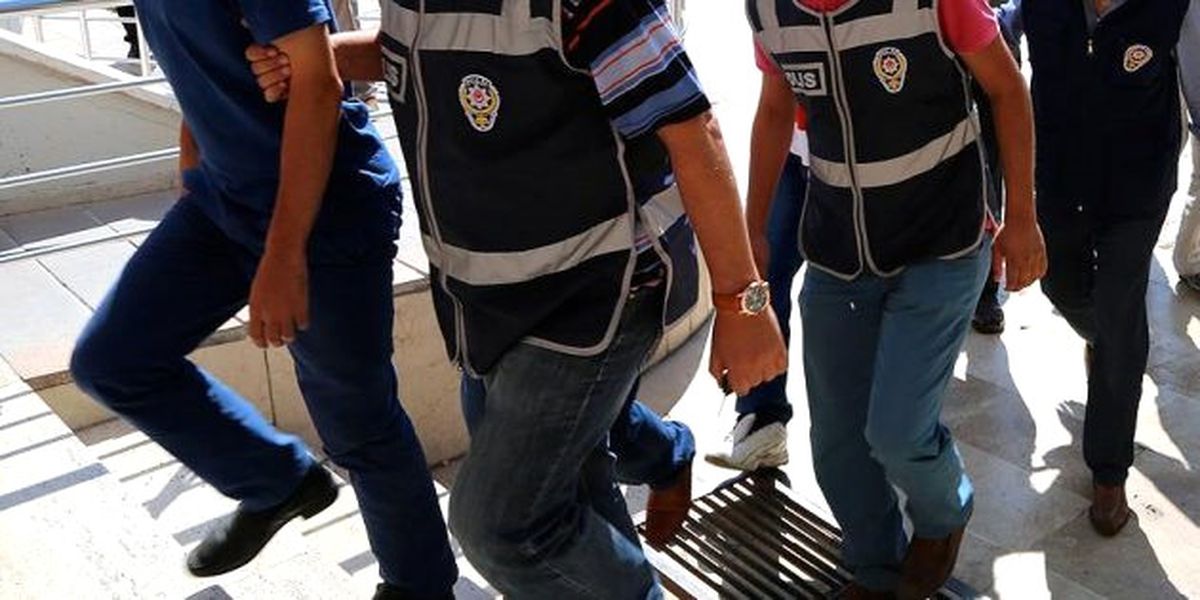 İstanbul\'da Uyuşturucu Satıcılarına Operasyon