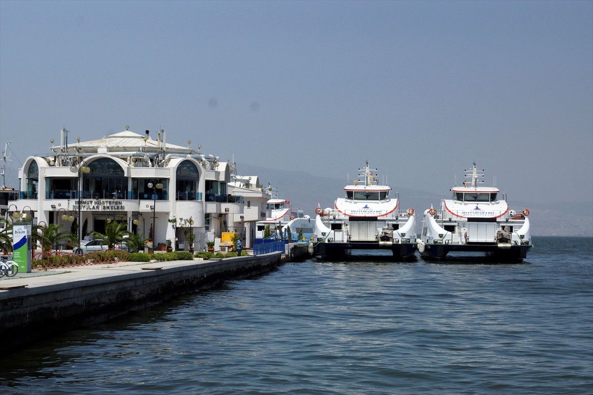 İzmir Büyükşehir Belediyesinde Grev Kararı