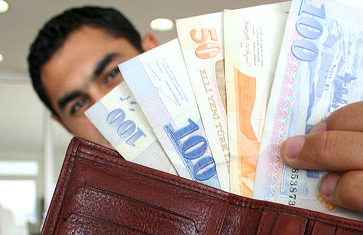 Kamu Çalışanlarına Temmuz\'da Yüzde 2.92 Enflasyon Farkı