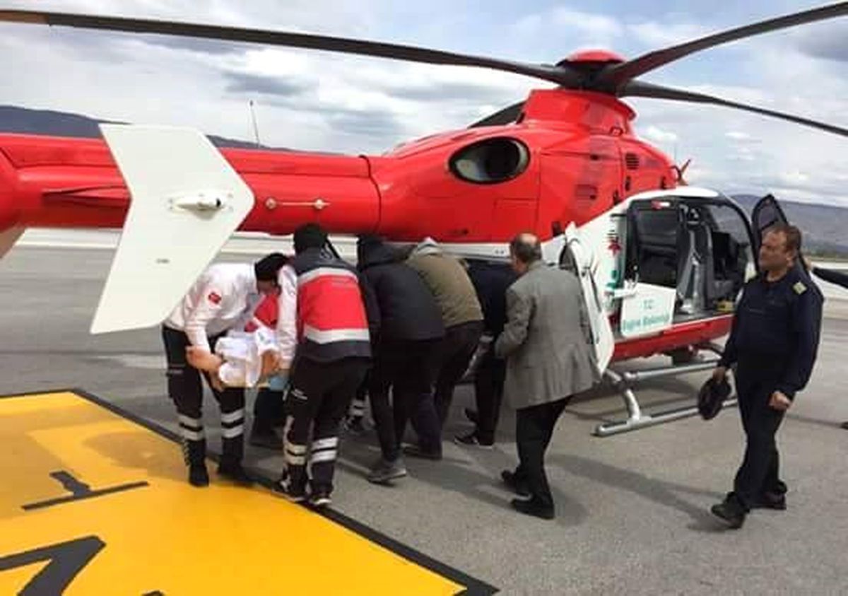 Karaman\'da Ambulans Helikopterle Hasta Sevki