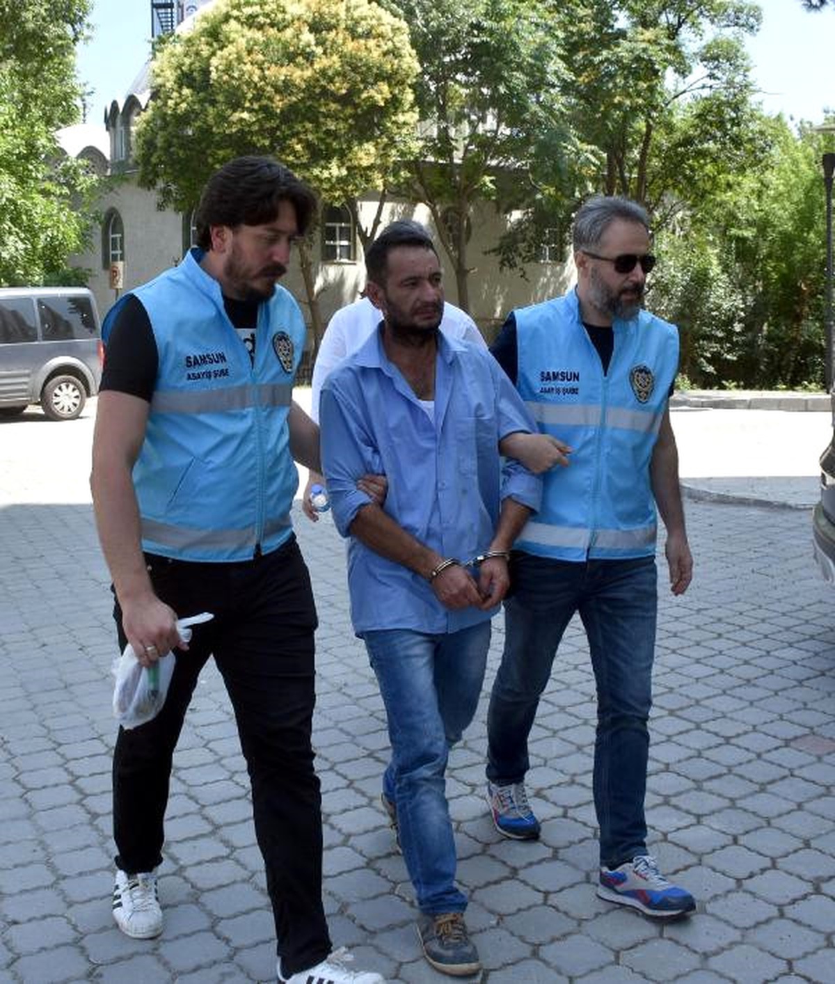 Müftülükte Baltayla Korku Saçan Şüpheli Adliyeye Sevk Edildi