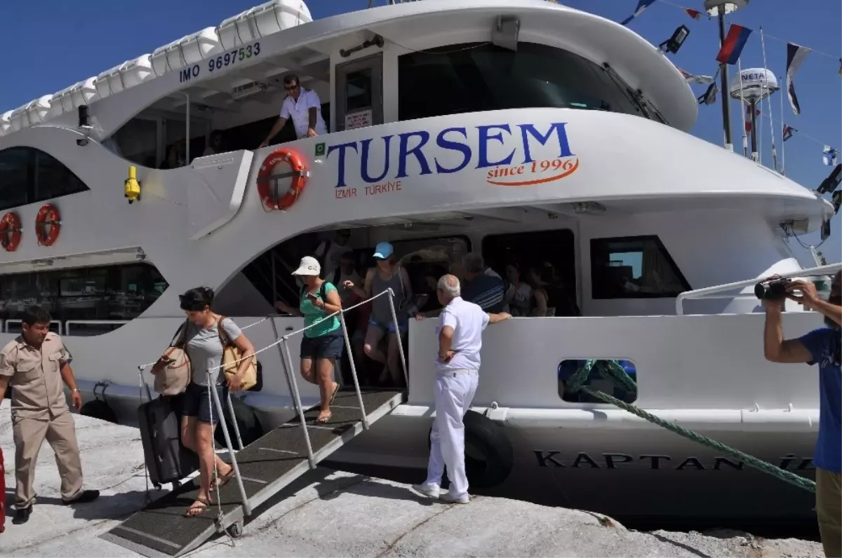 Sığacık-Sisam Seferleri Turizm ve Ticareti Pekiştiriyor