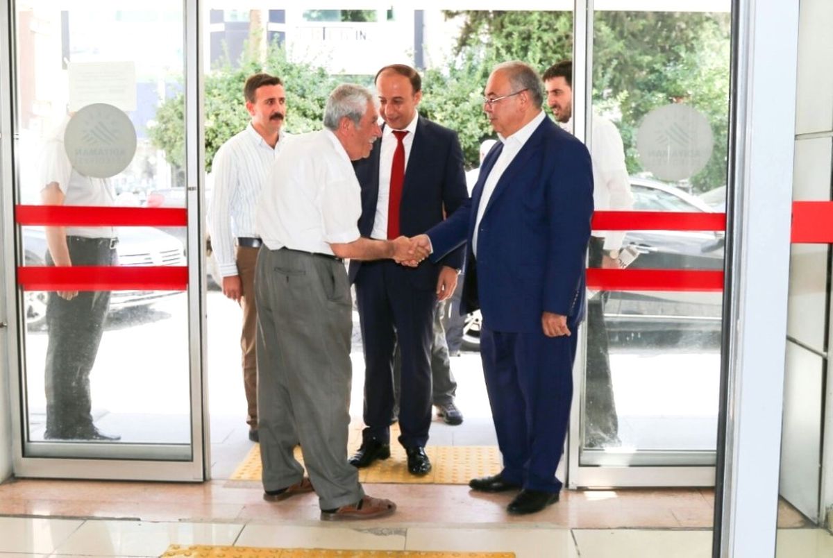 Vali Erin\'den Başkan Kutlu\'ya Veda Ziyareti