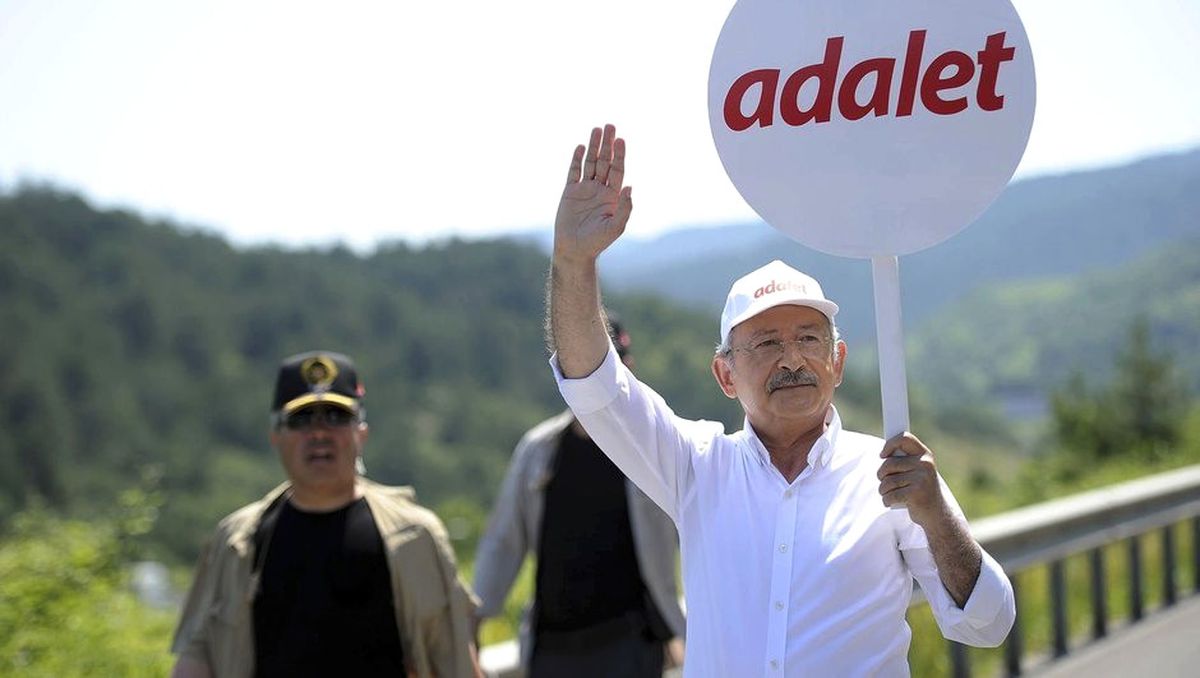 Aktüel Görüntü ) Kılıçdaroğlu "Adalet Yürüyüşü\'nün 20. Gününde"