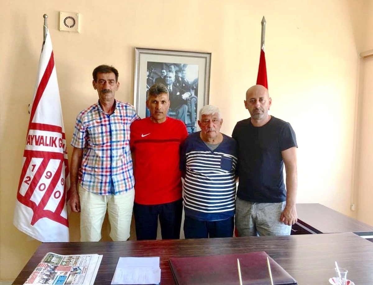 Ayvalıkgücü Belediyespor, Yıkılmazdağ ile Yol Alacak