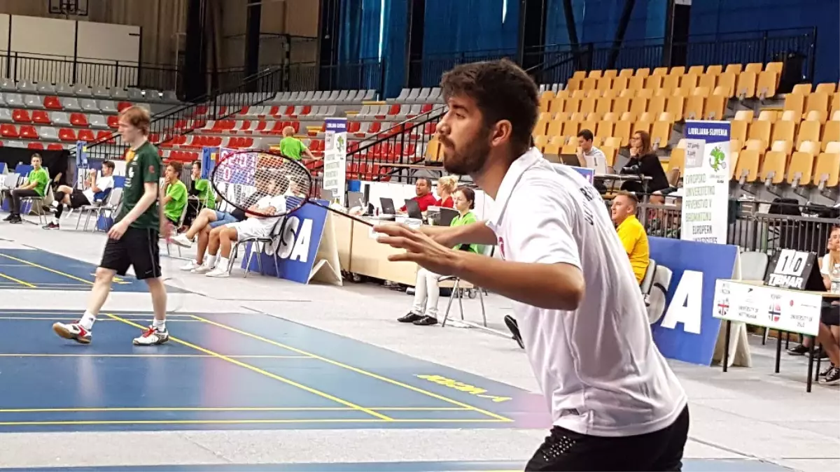 Badminton Takımımızdan Tarihi Başarı