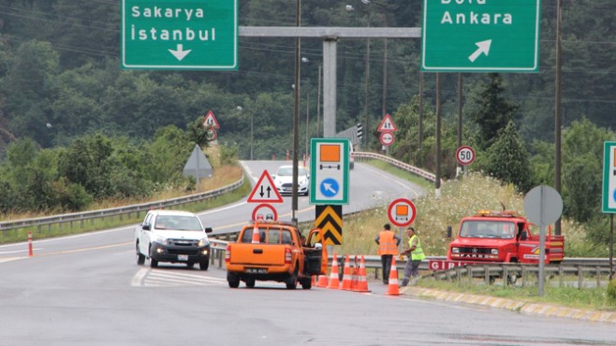 Bolu Dağı Tem Otoyolu Ankara İstikameti 10 Gün Trafiğe Kapatıldı