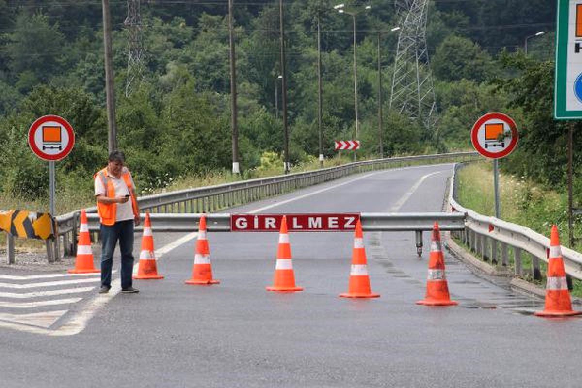 Bolu Dağı Tüneli\'nin Ankara Yönü Kapandı