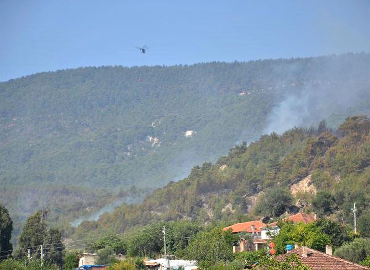 Denizli\'deki Orman Yangında Söndürme Çalışmaları Sürüyor