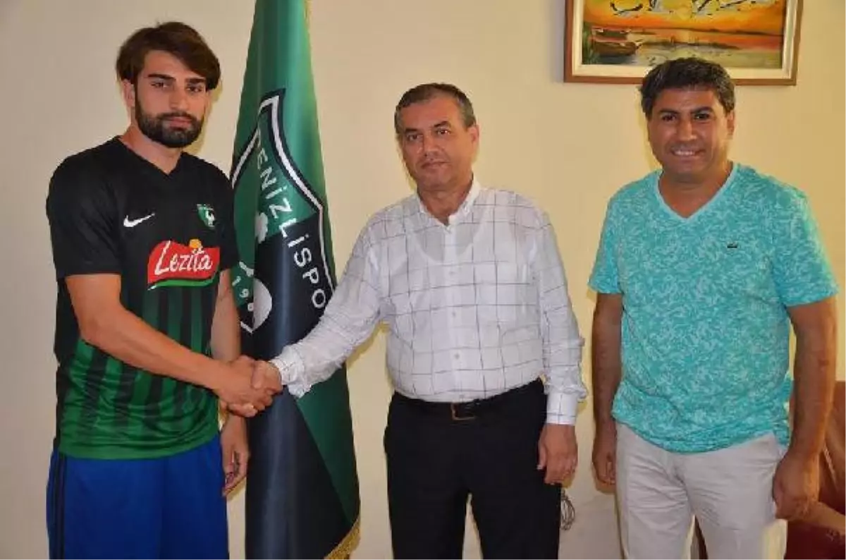 Denizlispor\'da Tahacan İmzaladı