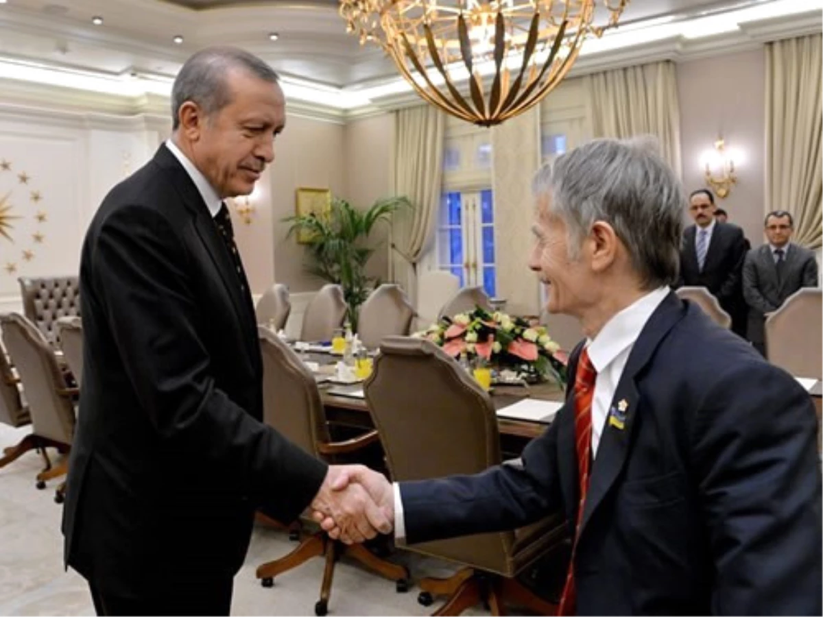 Dha Ankara- Kırım Tatar Türklerinin Lideri  Abdülcemil Kırımoğlu Beştepe\'de