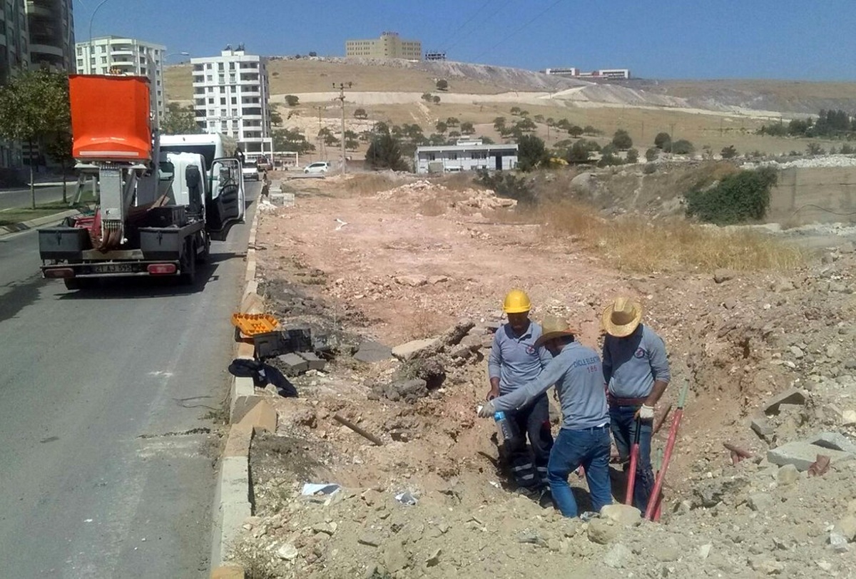 Dicle Elektrik\'ten İzinsiz Kazı Uyarısı