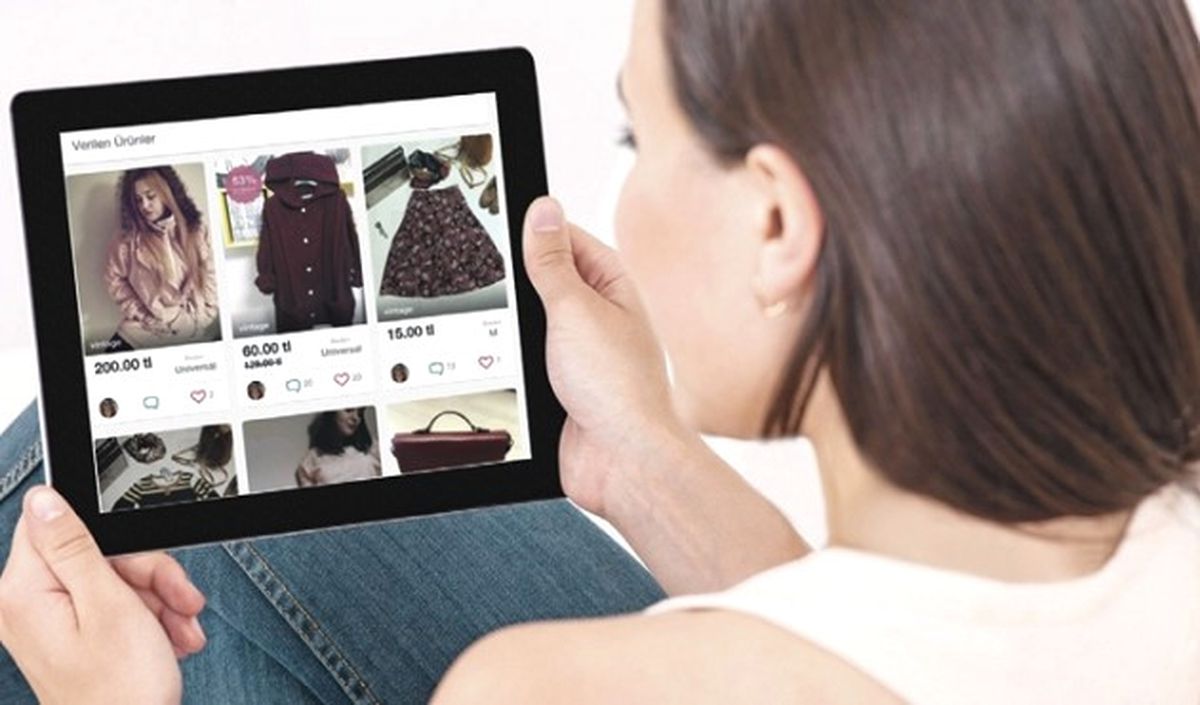 Eski Elbiseyi İnternette Satmak Moda Oldu