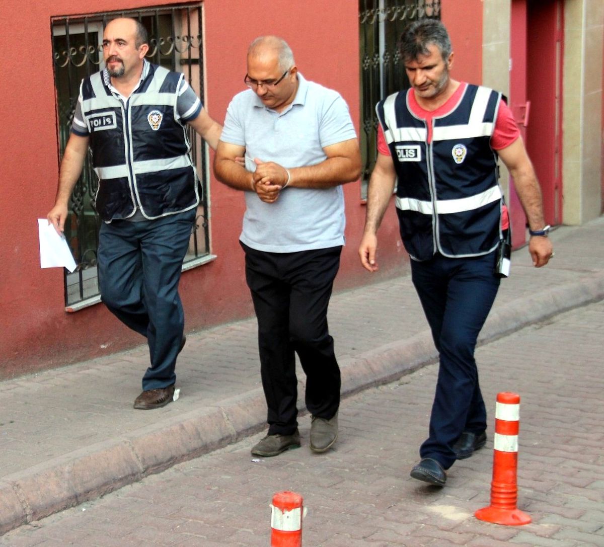 Kayseri\'de Bylock Operasyonunda 100 Kişi İçin Gözaltı Kararı Alındı