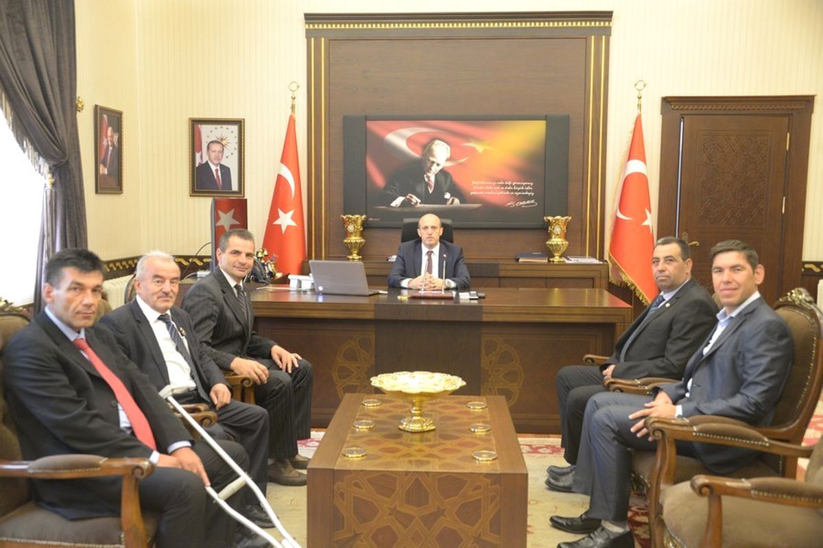 Kırklareli Sakatlar Derneğinden Vali Çiftçi\'ye Ziyaret