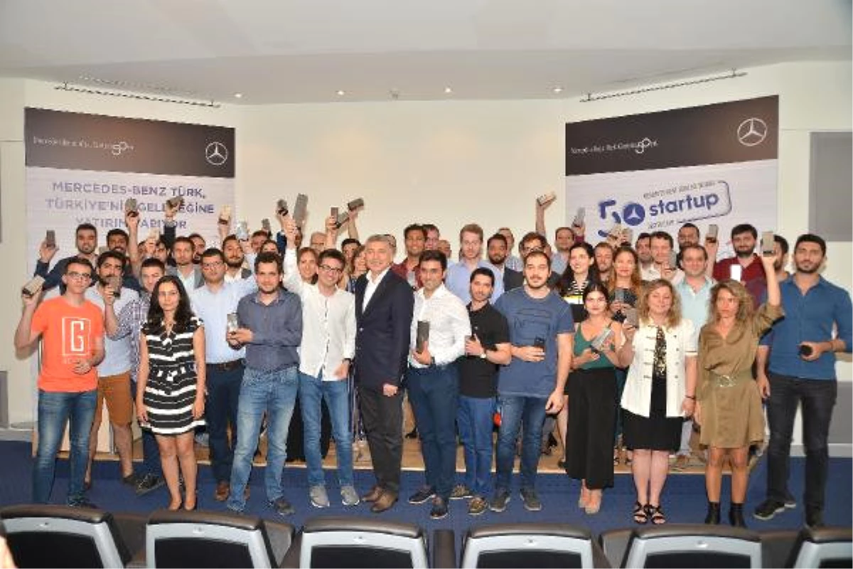 Mercedes-Benz Türk 50 Yılında 50 Startup\'a 500 Bin Lira Destek Verdi