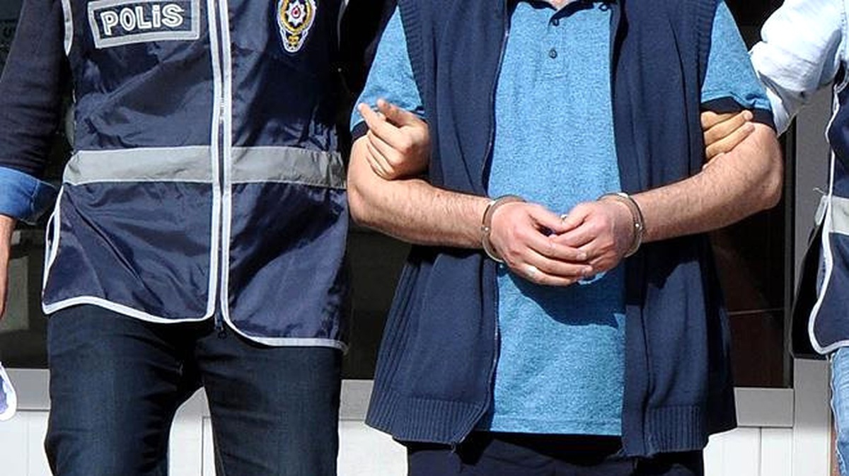 Nevşehir\'de Fetö Şüphelisi 4 Polis Tutuklandı