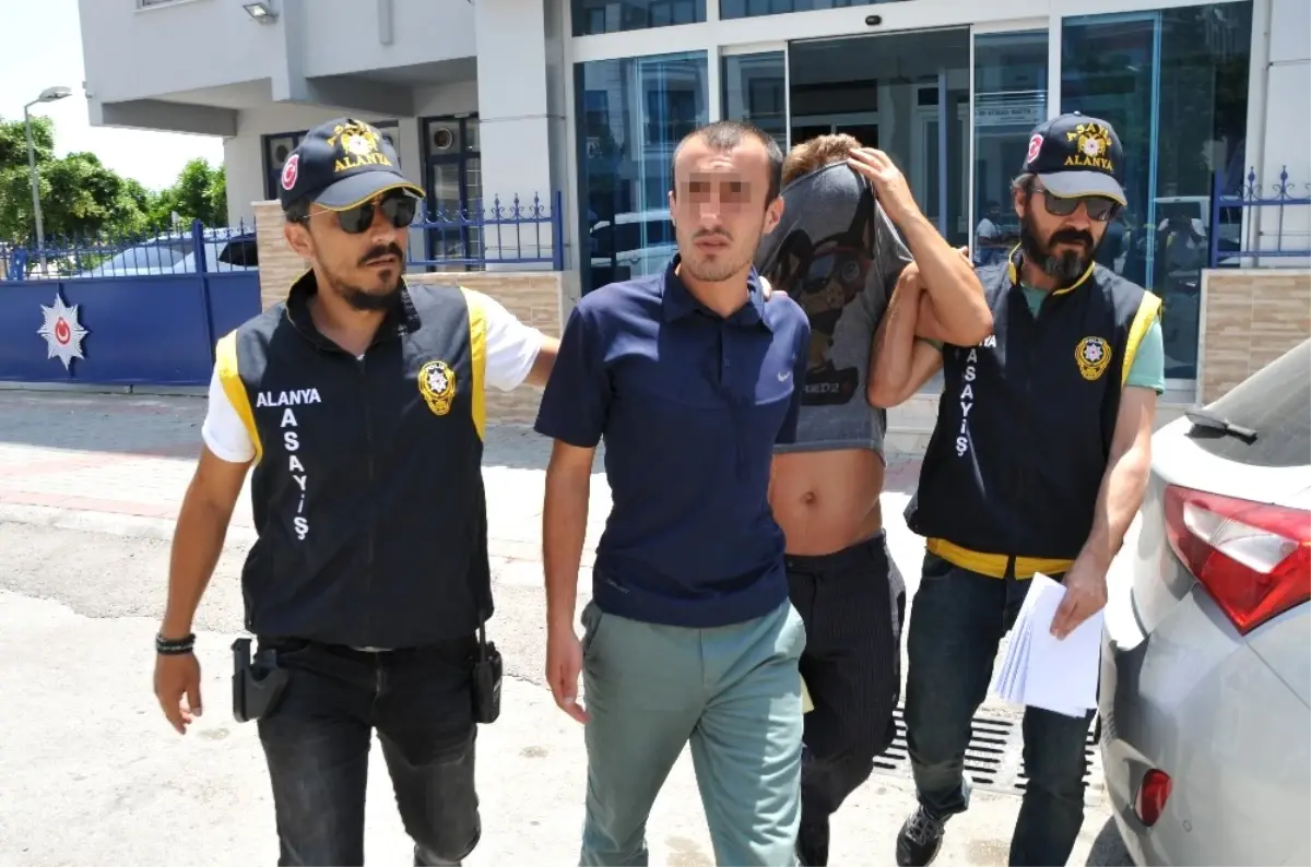 Polis 2 Hırsızlık Şüphelisini Gözaltına Aldı