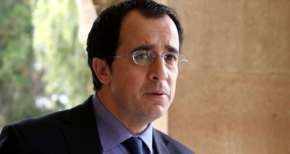 Rum Sözcü Nikos Hristodulides İstifa Etti