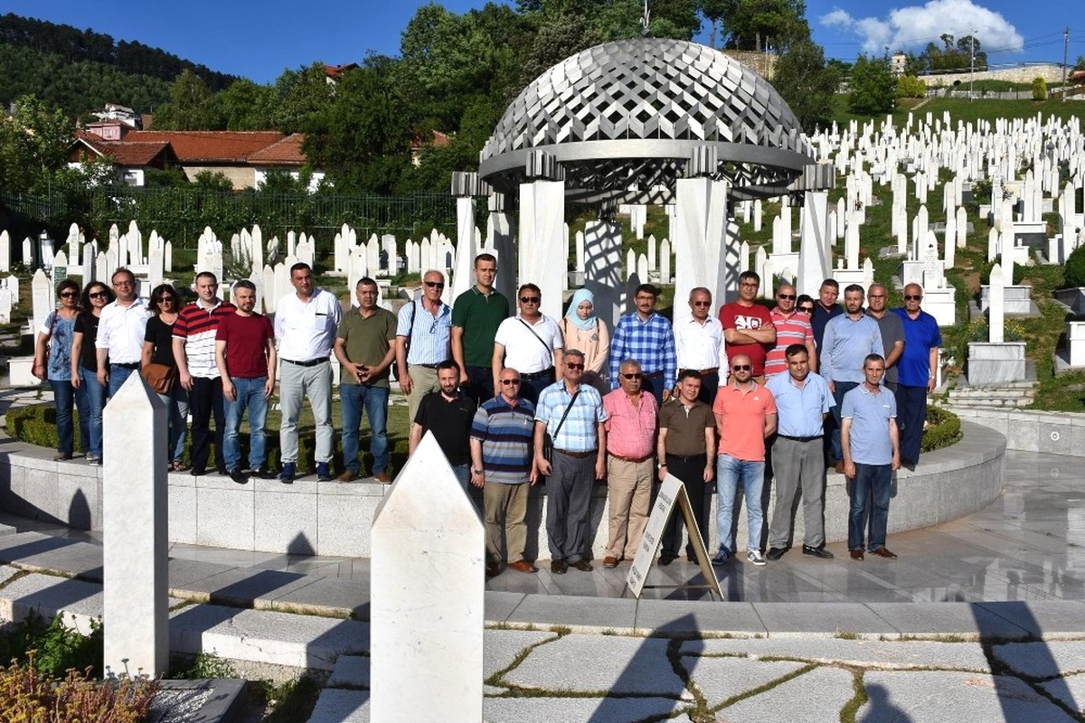 Şehzadeler\'den Bosna\'ya Kardeş Ziyareti