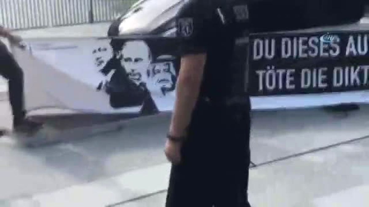 Türkiye\'den Almanya\'ya Pankart Notası