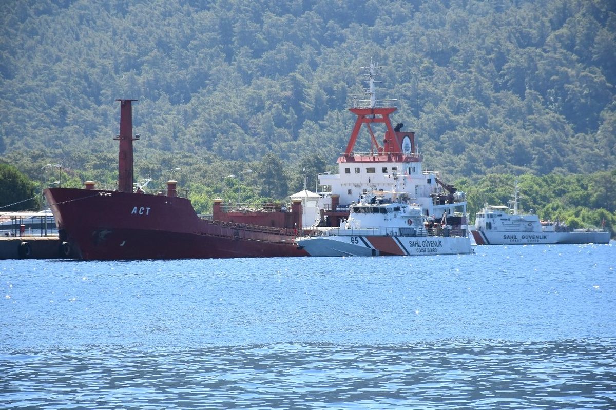 Yunanlıların Ateş Açtığı Kuru Yük Gemisi Marmaris\'ten Ayrıldı