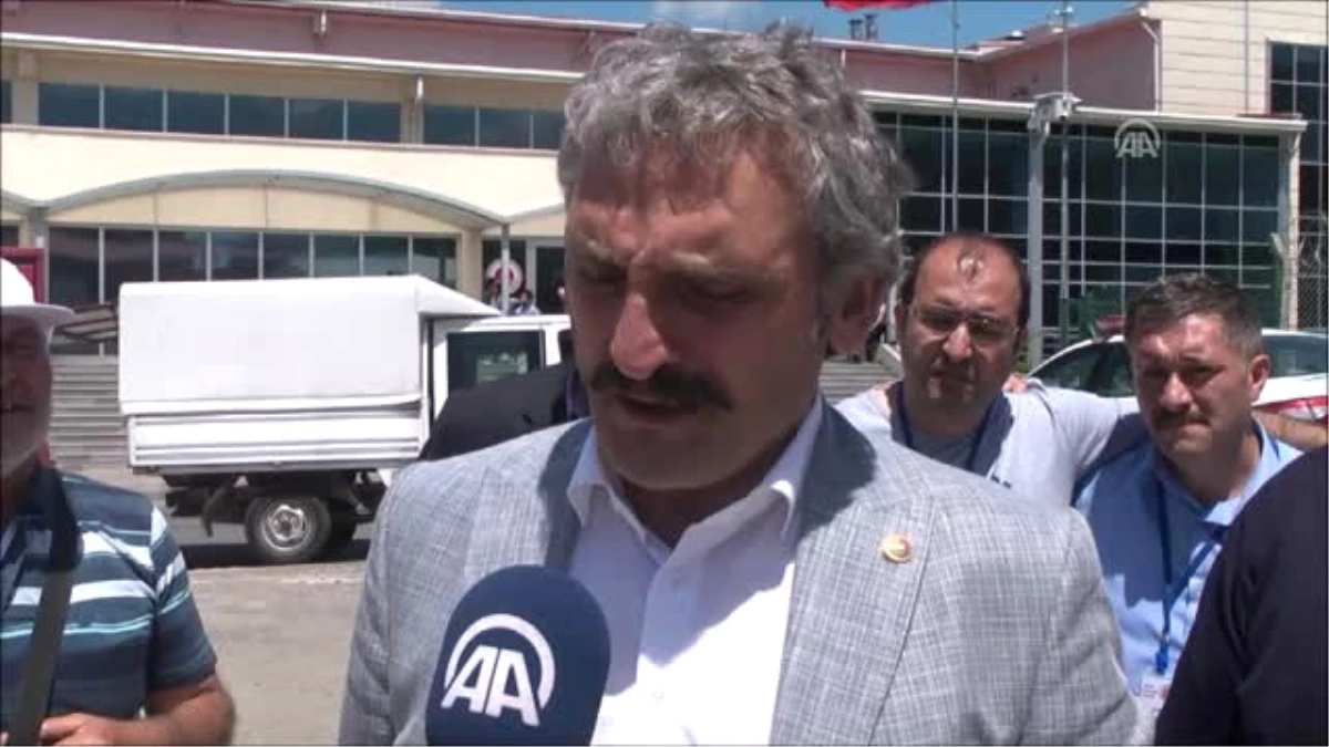 Ahmet Hamdi Çamlı; "Ihanetin Davasını Takip Ediyoruz"