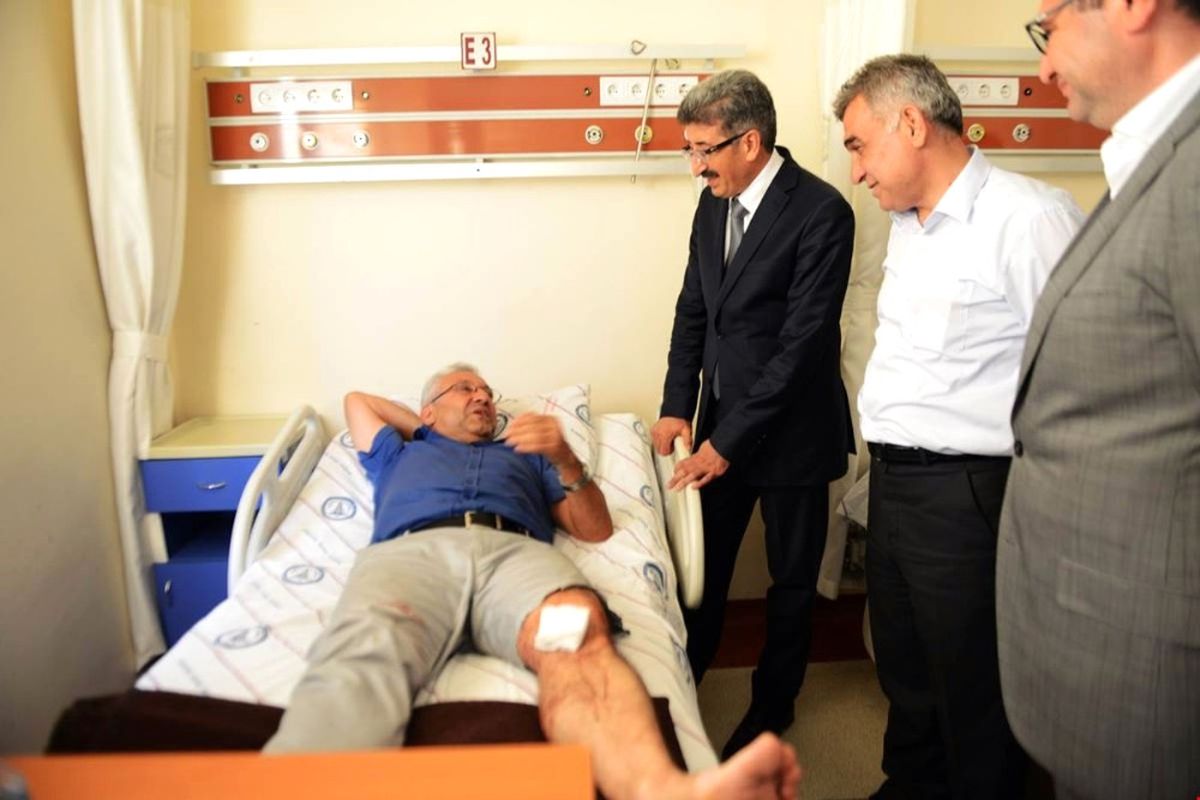Ardahan\'da Silahlı Çatışma: 5 Yaralı