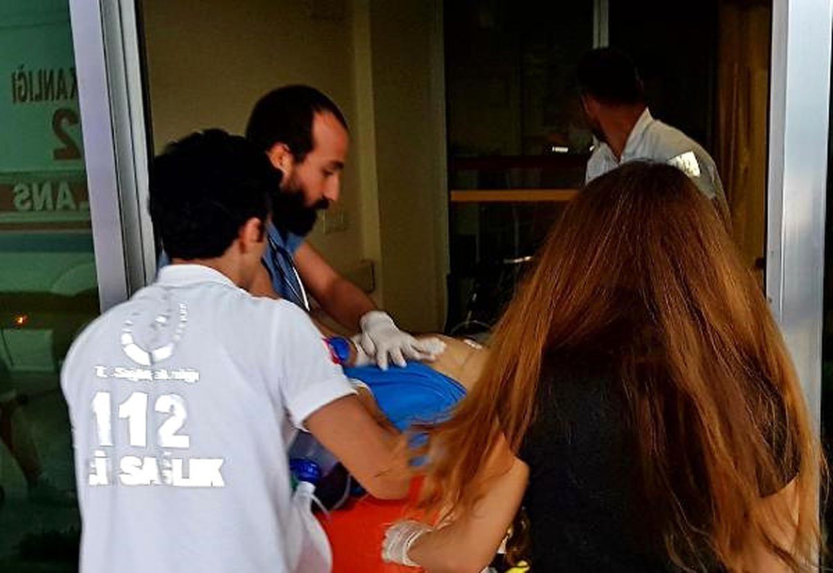 Bahçede Tüfekle Vurularak Öldürüldü