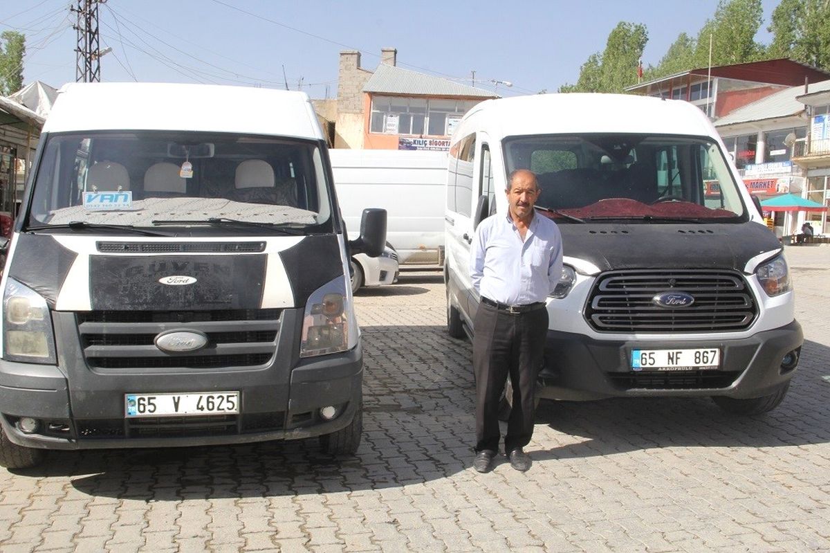 Başkale\'de Minibüsler Artık Saat Başı Yolcu Taşınacak