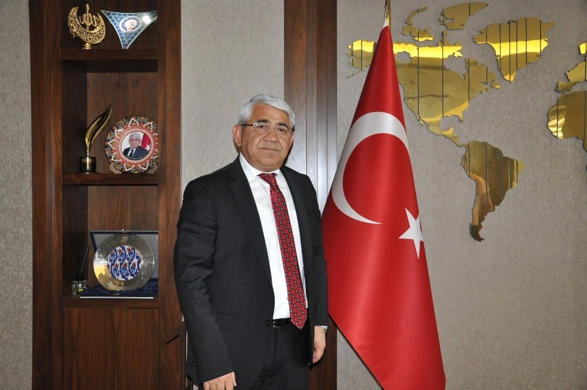 Başkan Karaçanta, "Hazır Olun 10 Gün Sonra Kars\'ı Şantiyeye Çevireceğiz"