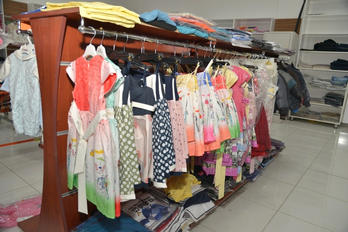 Büyükşehir Belediyesi\'nden 508 Kişiye Kıyafet Yardımı